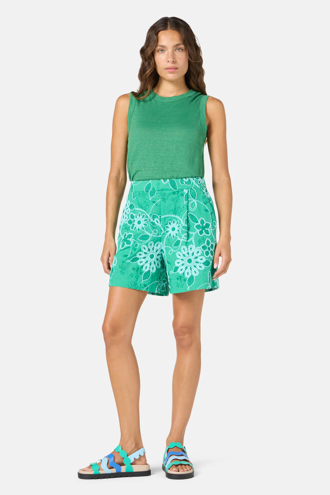 Flower Fizz Embroidered Short