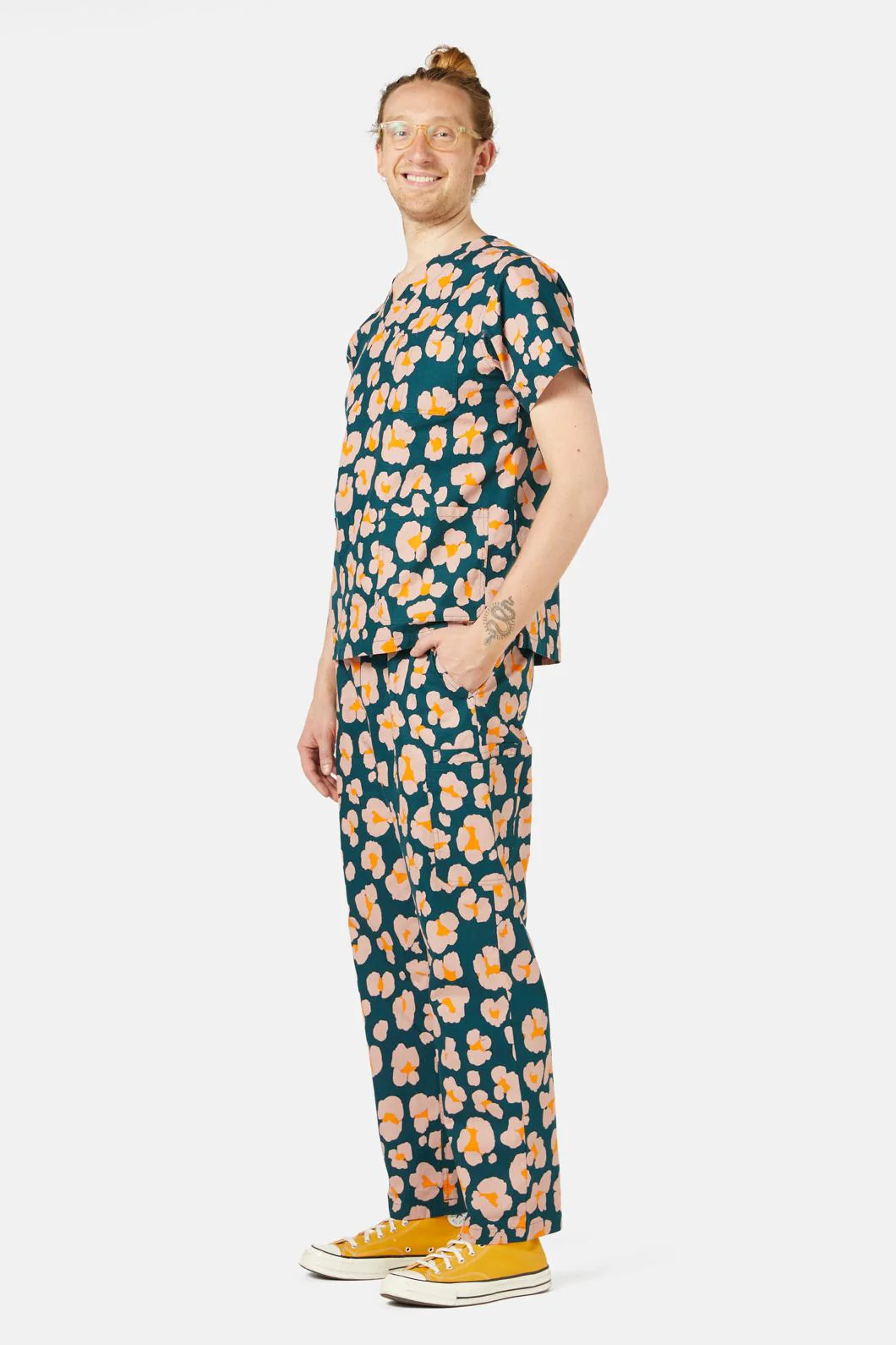 Leopards Scrub Set - Image 2