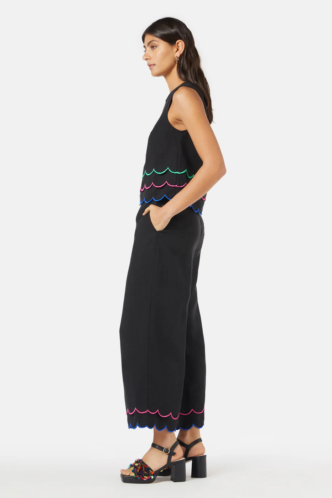 Neon Scallop Embroidered Tank - Image 4